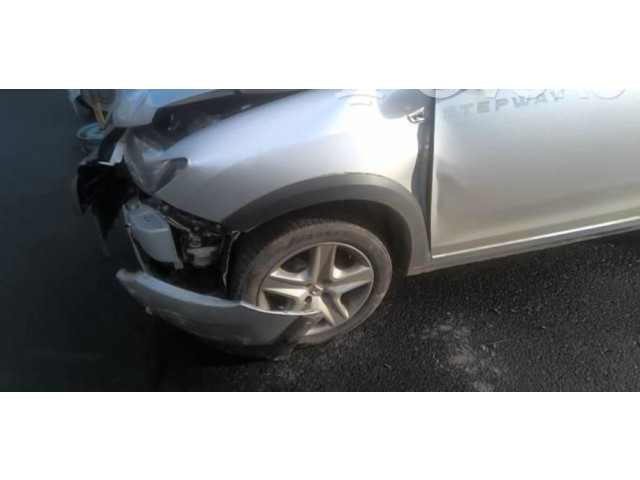 Зеркало электрическое        Dacia Sandero  2008 - 2012 года   