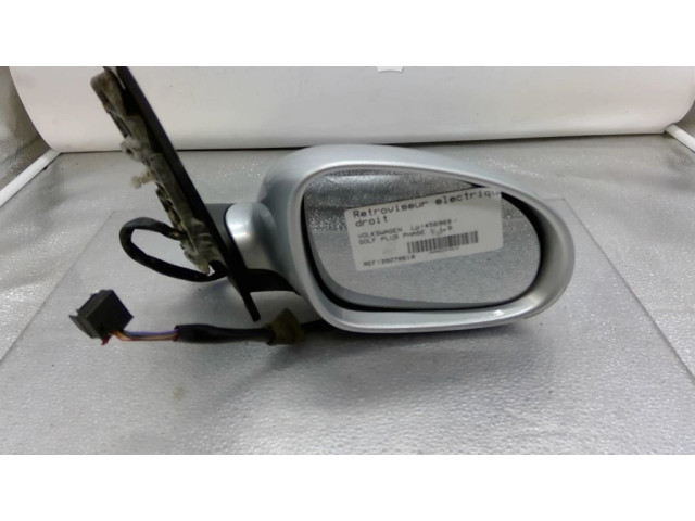 Зеркало электрическое Volkswagen Golf Plus 2005 - 2013 года