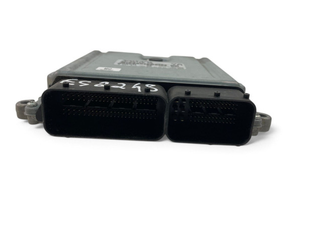 Блок управления двигателем Блок управления 30785100AB, 0281012765   Volvo V70