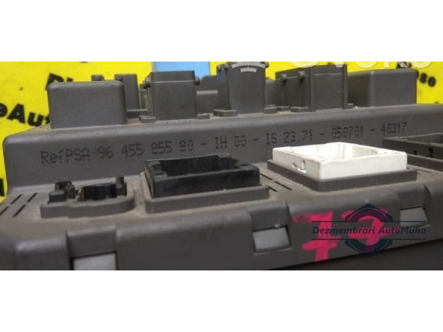 Pojistková skříňka 9645585580, 9645585580. Peugeot 607 2000