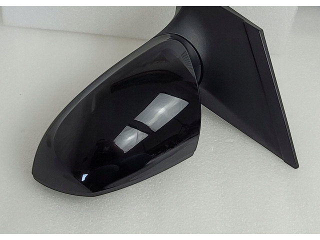 Зеркало электрическое Hyundai i10 2013 - 2018 года