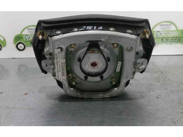 Подушка безопасности водителя 8E0880201L, 001LF002VZBU   Audi A2