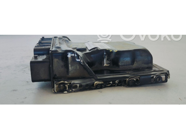 Блок управления двигателя 0281035669 Dacia Lodgy