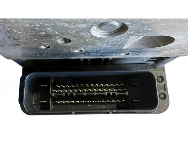 Блок АБС 6795069, 6795071   BMW  7 F01 F02 F03 F04  2008-2016 года