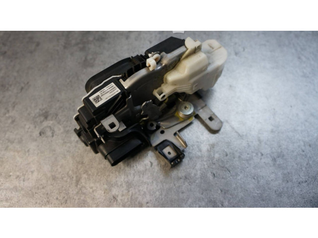 Замок багажника 31391824 Volvo V40 2012 - 2019 года