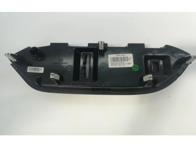 Блок управления климат-контролем 972501W670, 972501W670   KIA Rio