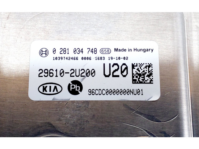 Блок управления двигателя 296102U200 KIA Ceed