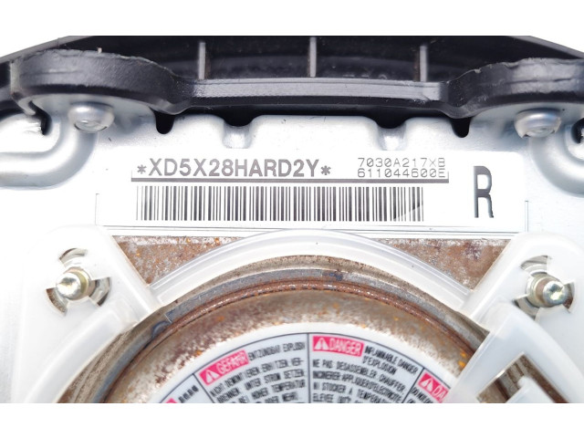 Подушка безопасности водителя 7030A217XB, 611044600E   Mitsubishi L200