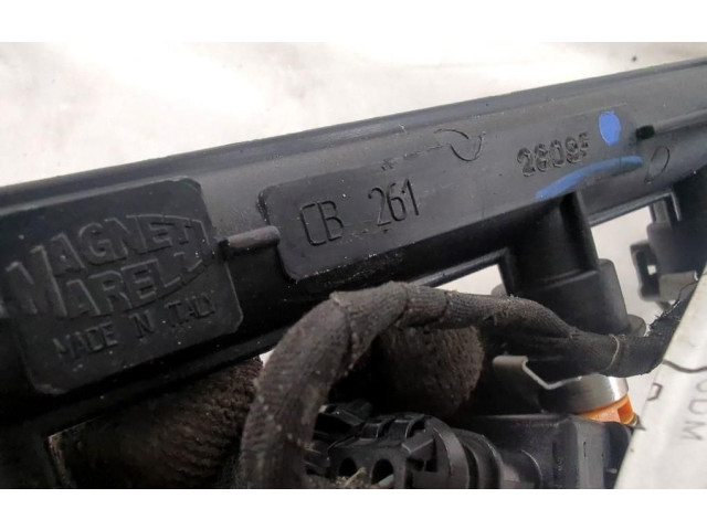 Vstřikovač 55195806   Fiat Punto Evo     