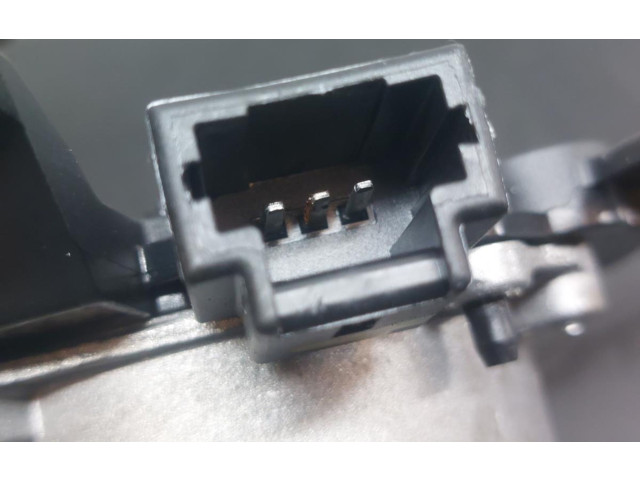 Моторчик заднего дворника 287109280R Dacia Jogger