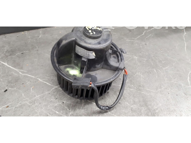 Вентилятор печки    357819021   Volkswagen PASSAT B4