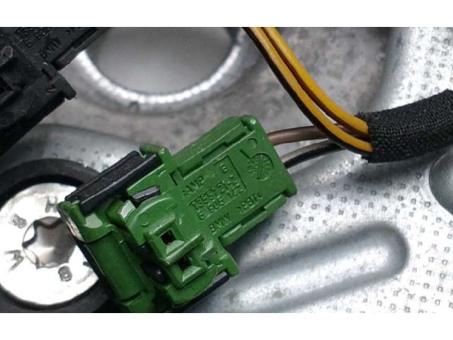 Volant BMW 1 E81 E87 2009 32302157307