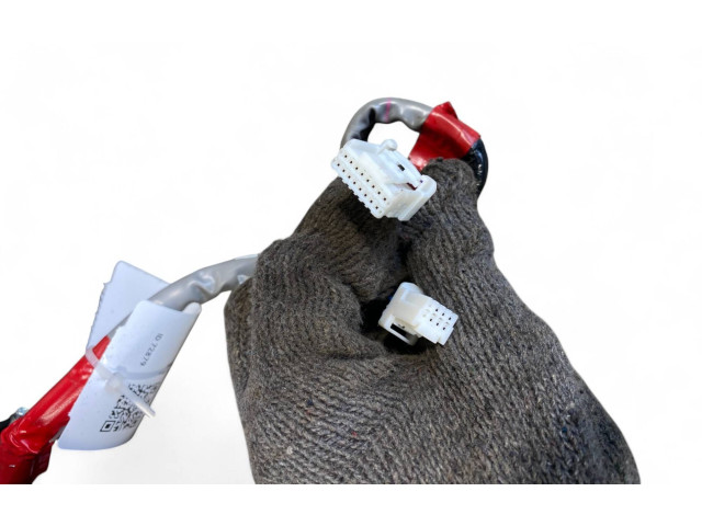 Zpětné zrcátko Toyota Land Cruiser (J150) 2019 E4044661