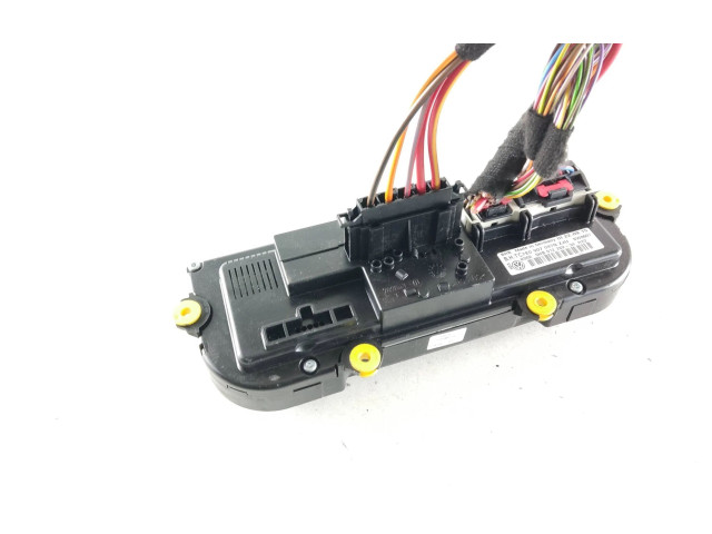 Блок управления климат-контролем 7E0907047Q, 5HB01226934   Volkswagen Transporter  Caravelle T5