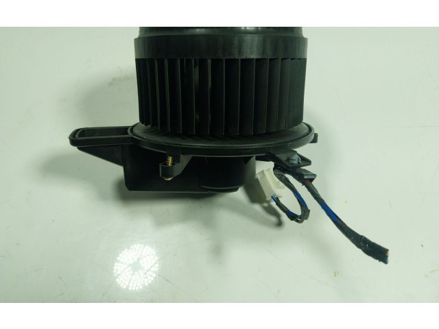 Вентилятор печки    T6695004   Maserati Levante