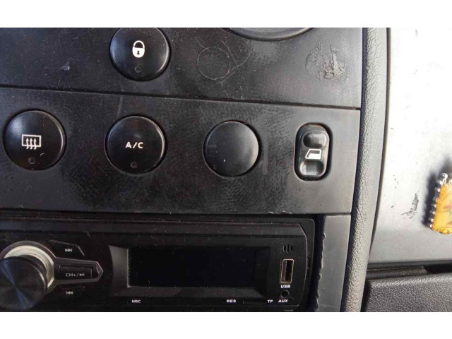 Блок управления климат-контролем Citroen Berlingo