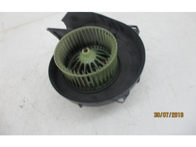 Вентилятор печки Opel Meriva A