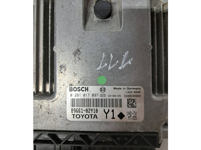 Řídící jednotka 8966102Y10, 1039S39969 Toyota Auris 150 2011