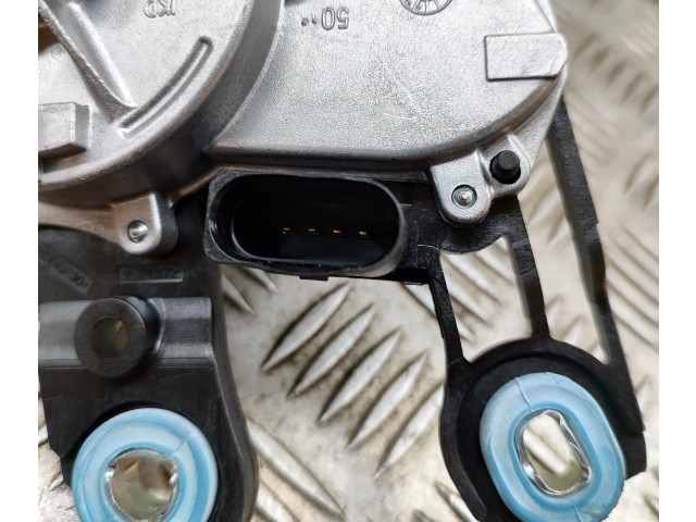 Моторчик заднего дворника 3V9955711, W000099407 Skoda Superb B8 (3V)