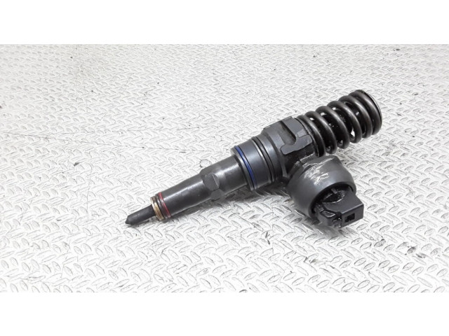 Форсунка 045130073AA    Volkswagen PASSAT B5.5 для дизельного двигателя AWX 1.9