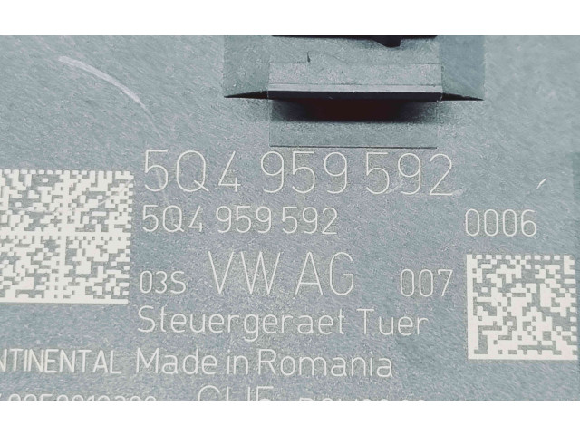 Блок комфорта 5Q4959592 Skoda Octavia Mk3 (5E)