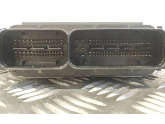 Блок управления двигателя 0261S10530, MED17521 Skoda Fabia Mk3 (NJ)