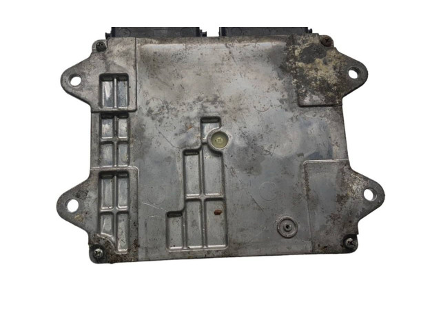 Блок управления двигателя 8631046700, 8631A467 Mitsubishi Colt