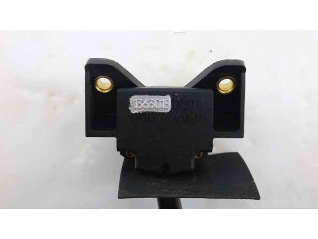 Ручка стеклоочистителей 1363015 Volvo 940