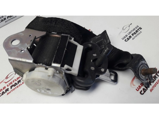 Задний ремень безопасности