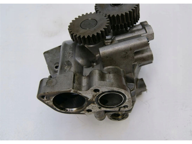 Čerpadlo oleje 057115105S   Audi A8 S8 D4 4H   