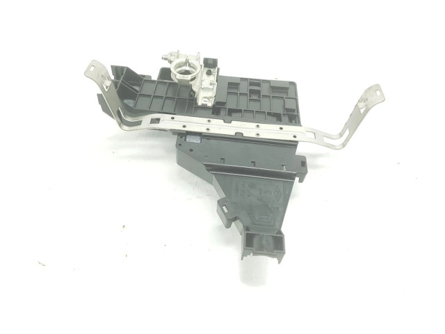 Блок предохранителей Dacia Dokker