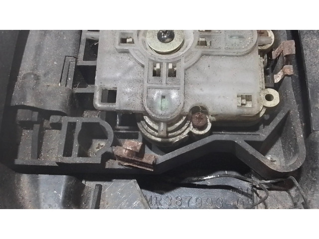 Zpětné zrcátko Mitsubishi Pajero 2001 MR387993