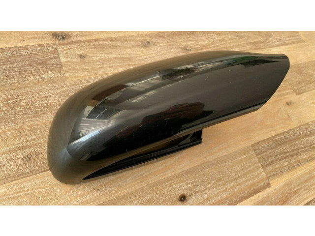 Пластиковая отделка зеркала