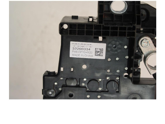 Блок предохранителей 32200334 Volvo XC40