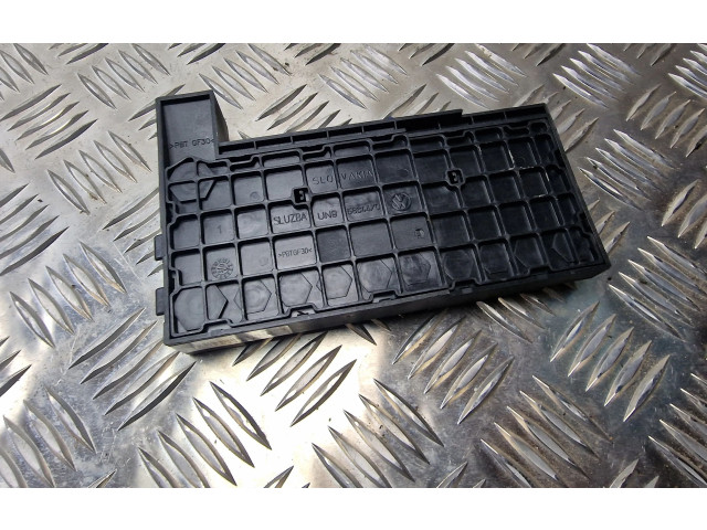 Pojistková skříňka 7H6970187J Volkswagen Transporter - Caravelle T5 2006