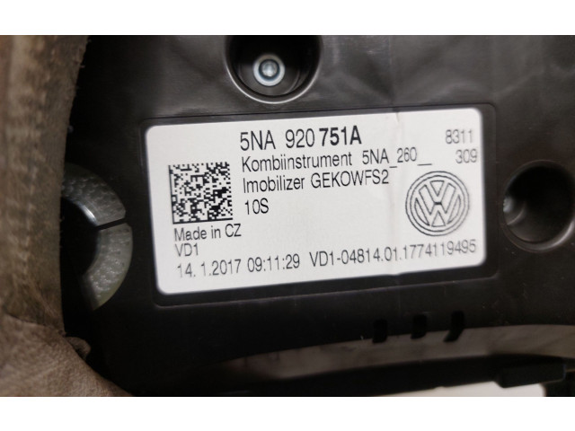 Přístrojová deska Volkswagen Tiguan 2017 5NA920751A