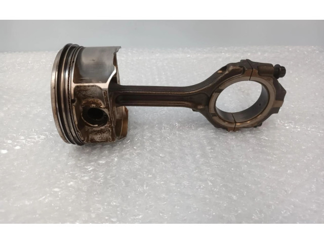 Píst Nissan Murano Z50