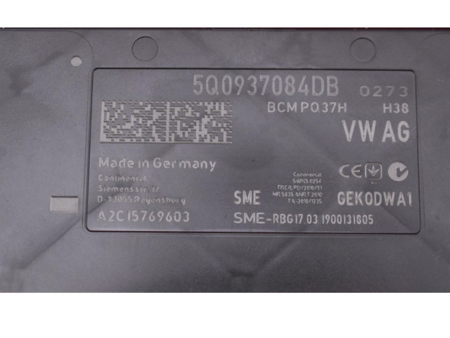 Блок комфорта 5Q0937084DB, 5Q0937084DB Skoda Octavia Mk3 (5E)