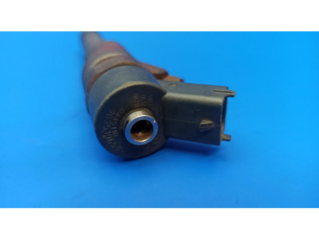 Форсунка 0445110008, 9635196580 Citroen Xsara для дизельного двигателя 2