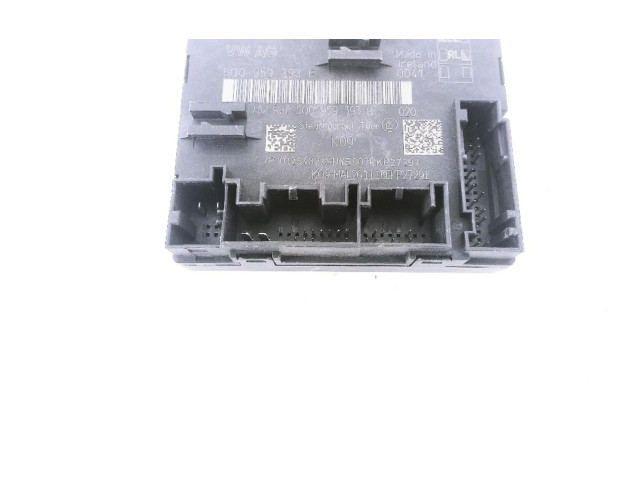 Блок управления 5Q0959393B Audi Q2 -