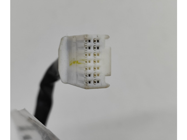 Модуль управления BSM 8790805410 Toyota Avensis T270