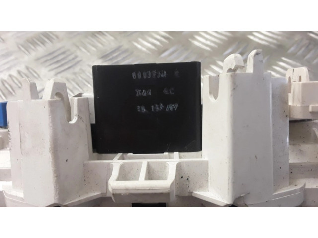 Блок управления климат-контролем 69837342E   Renault Twingo II