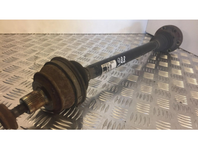 Задняя полуось