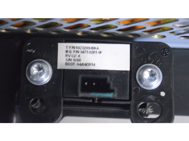 Дисплей 102320900A, 102321000A Tesla Model S