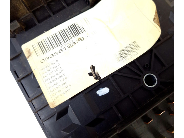   Pojistková skříňka 1K0937820D, 1K0937820D   Volkswagen Tiguan 2010