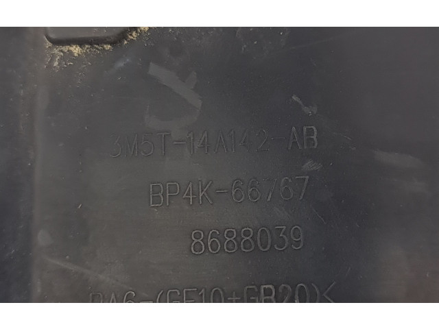 Блок предохранителей 3M5T14A142AB, 8688040   Volvo V50    