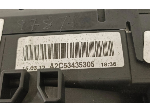 Přístrojová deska  Mercedes-Benz CLK AMG A208 C208 2012 A2049004108, A2049004108ZGS  