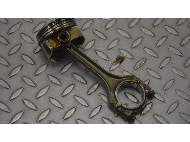 Поршень CJZB 04EE Volkswagen Golf VII