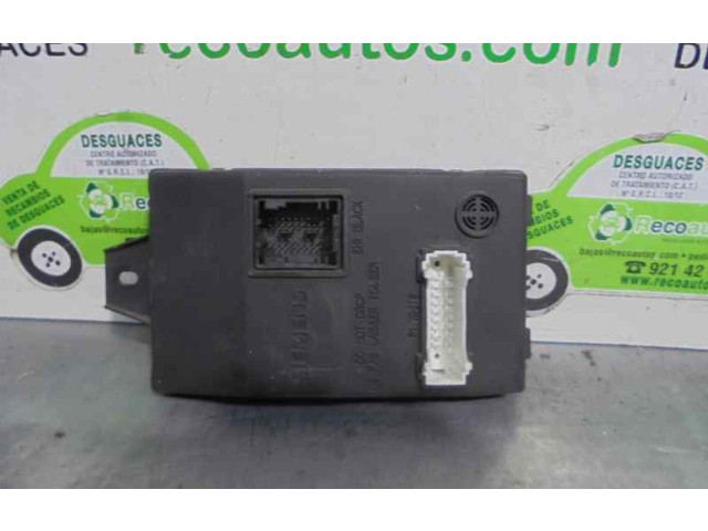 Блок управления 8200296328A, S118522007 Dacia Logan Pick-Up