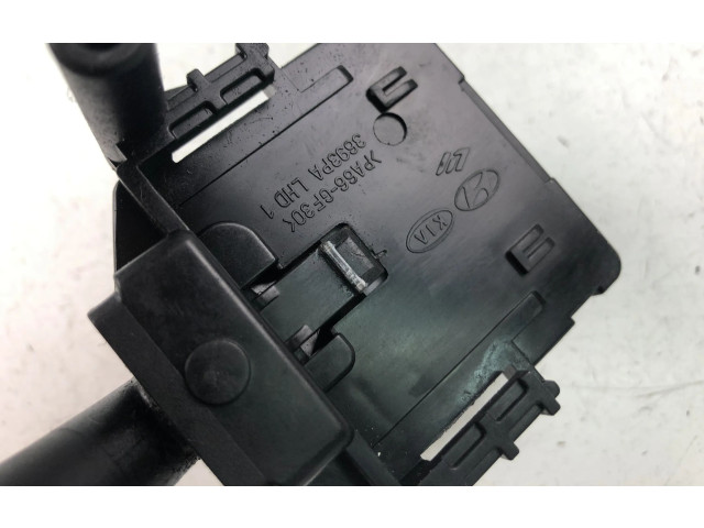 Подрулевой переключатель 934201H300   KIA Ceed